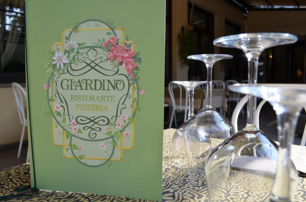 Albergo Giardino 케르노비오 외부 사진