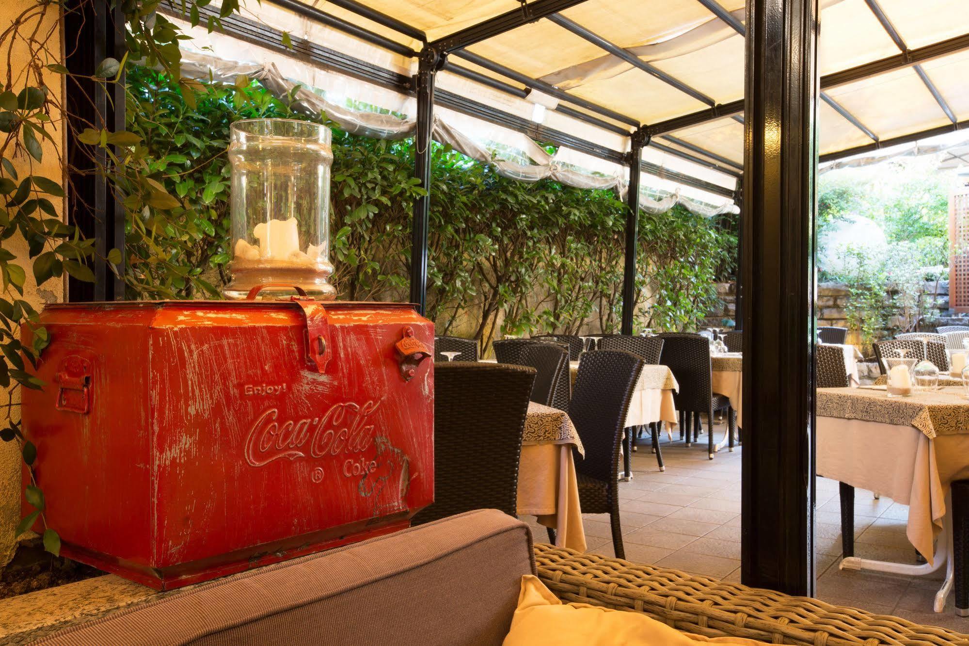 Albergo Giardino 케르노비오 외부 사진